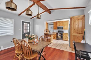 Dining - NEW! Sugar Run 4-Bedroom Home - Pets Allowed (Salt Lake City)