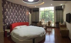 รูปภาพที่ไม่ได้จัดประเภท, 2 จาก 7, ปุ่ม