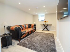 Cottage | Living area - Cartref (Holywell)