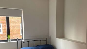 Apartment, 2 Bedrooms, Smoking, Balcony | 2 bedrooms