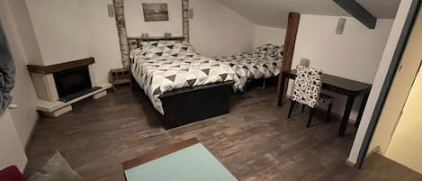 8 habitaciones, wifi y ropa de cama