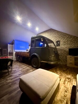 Interior - La Laiterie (Proix)