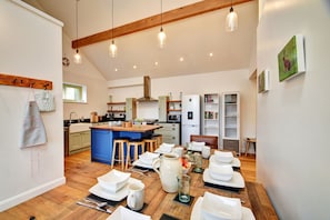 Living room - Holiday Home Near Bank Woods Nature Reserve, No Deposit (Harrogate)