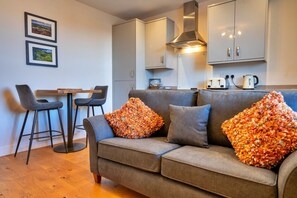 Apartment | Living room