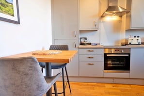 Apartment | Private kitchen - Apartment in Matlock Near Peak District Trails (Matlock)