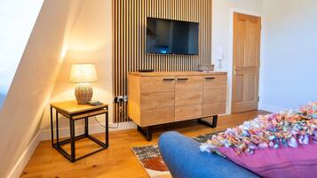 Apartment | Living room