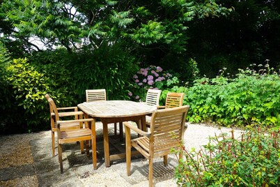 Cottage in St Mawgan Near Mawgan Porth Beach