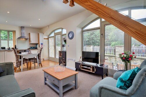 Apartment in Pickering Near North York Moors