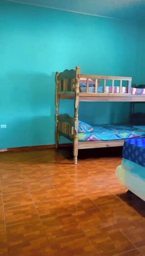 2 bedrooms, bed sheets
