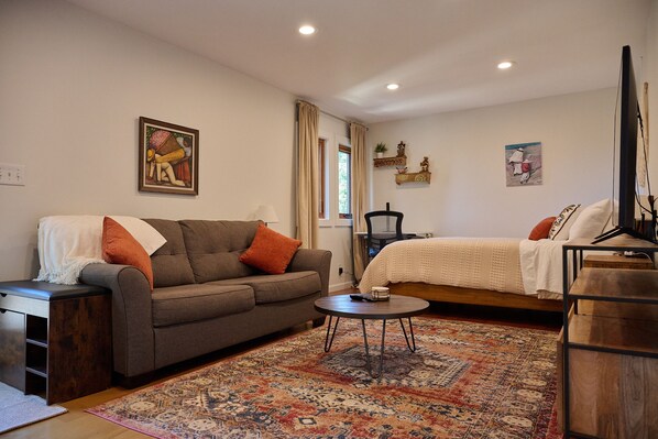 1 chambre, bureau, fer et planche à repasser, Wi-Fi