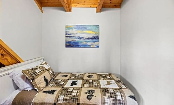 5 habitaciones, tabla de planchar con plancha y wifi gratis