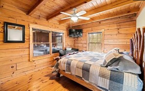 5 bedrooms, iron/ironing board, free WiFi, bed sheets