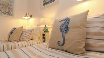 2 bedrooms, individually decorated, individually furnished, free WiFi