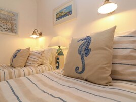 2 chambres, décoration personnalisée, ameublement personnalisé