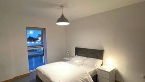 Apartment | 1 bedroom, free WiFi, bed sheets - Dartford Apartment - Sleeps 3 - Central Stay (Dartford)