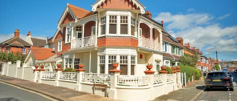Apartment | Exterior