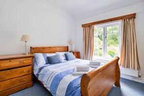 Leilighet | 6 soverom, individuelt innredet og strykejern/-brett