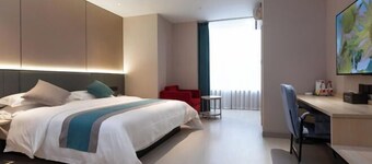 Hehuaju Hotel (Chuzhou Suning Plaza)