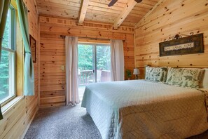 5 bedrooms, free WiFi, bed sheets - Buckeye Trail | Hocking Hills, 5BR, Hot Tub, Pets (Rockbridge)