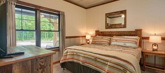 Coal Mine | Hocking Hills, 8BR, Pool & Bowling