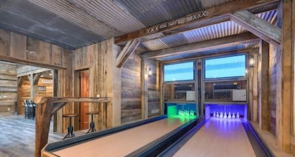 Coal Mine | Hocking Hills, 8BR, Pool & Bowling