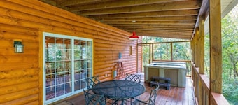 Hideaway Cabin | Hocking Hills, 7 Private Acres