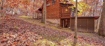 Tranquility Ridge | Hocking Hills, 5 Acres, Pets