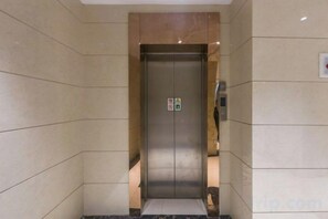 Interior - Homeinn Pebble Hotel (Shanghai Nanjing Road Pedestrian Street Jiangyin Road) (Shanghai)