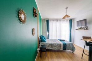 1 bedroom, iron/ironing board, WiFi, bed sheets
