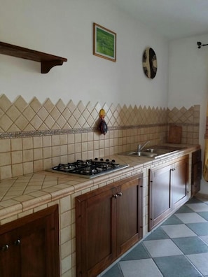 Apartment, 2 Bedrooms, Patio, Garden View | Interior - La Rocca With a Panoramic View (Castelsardo)
