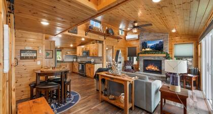 Cozy Lakefront Cabin with Modern Comforts & Scenic Views