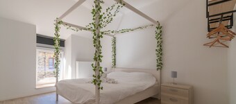 拉罗什市中心附近的度假屋