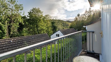Cottage | Balcony