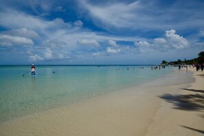 Beach nearby - Barefoot Bliss by Island House Vacation Rentals (West Bay)