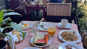 Desayuno de autoservicio incluido todos los días 