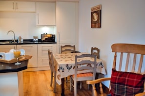 Private kitchen | High chair