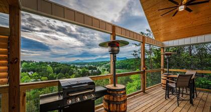 Tennessee Whiskey Cabin