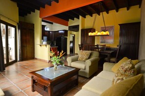 TV - Mission Gate 1A,  2-bedroom condo by Island House Vacation Rentals (West Bay)