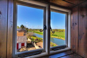 House | View from property - Riverview Holiday Home in Stamford, No Deposit (Peterborough)