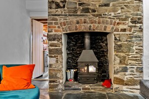 Cottage | Living room - Cottage in Launceston Near Cornwall & Devon (Launceston)