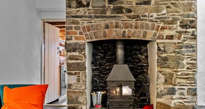 Cottage in Launceston Near Cornwall & Devon
