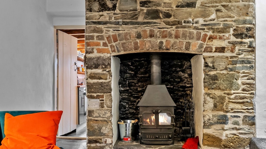 Cottage in Launceston Near Cornwall & Devon