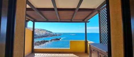 Apartment, 2 Bedrooms, Balcony, Garden View | Balcony
