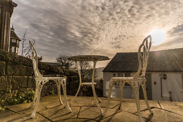 Cottage | Garden