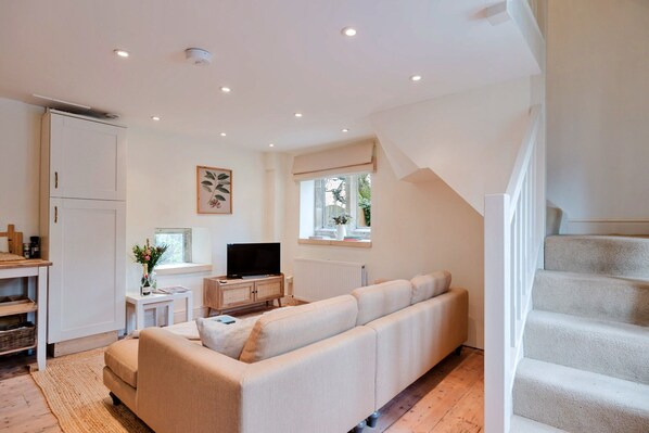 Cottage | Living room - Cottage in Painswick Near Cotswold Way (Stroud)
