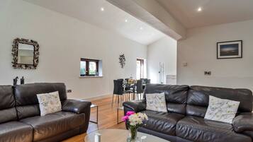 Cottage | Living room