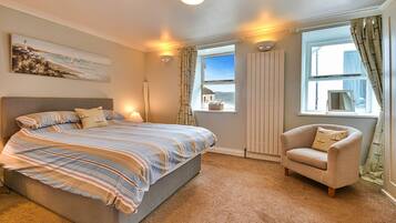 Cottage | 3 bedrooms, iron/ironing board