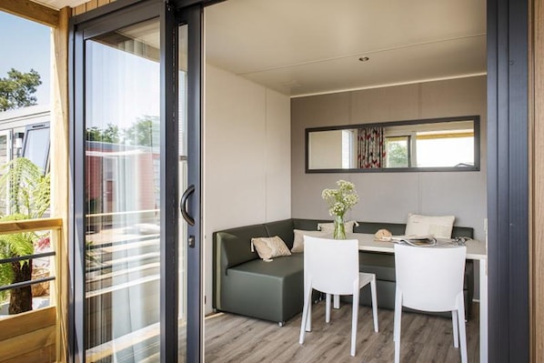 House | Living room