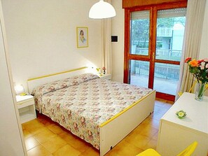 Apartment, 2 Bedrooms, Balcony - Lovely and Elegant Residence Near the Beach in Lignano (Lignano Sabbiadoro)