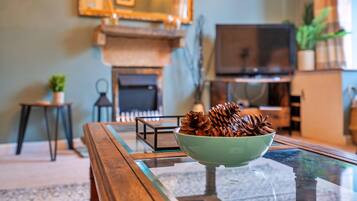 Cottage | Living room